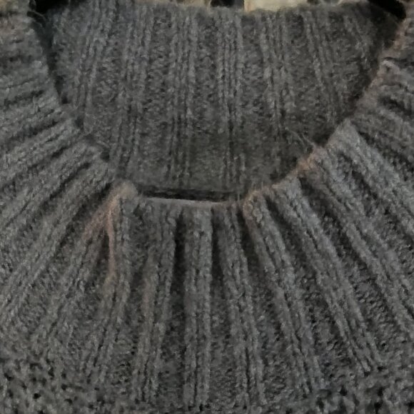 Beautiful Sweater Dress Old Navy 2X - Picture 2 of 5